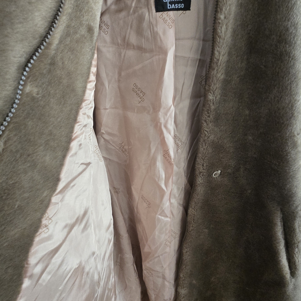 Women's Tan Faux Fur  Dennis Basso Coat Made In Usa - Picture 14 of 16